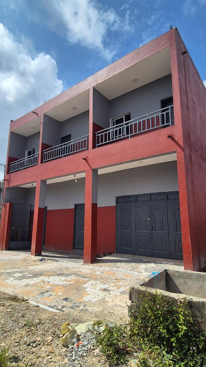 IMMEUBLE R+1 À VENDRE – ANYAMA CAFOP